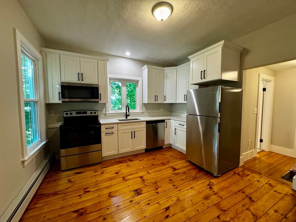 37 Oakes Ave, Southbridge MA 01550 photo 29