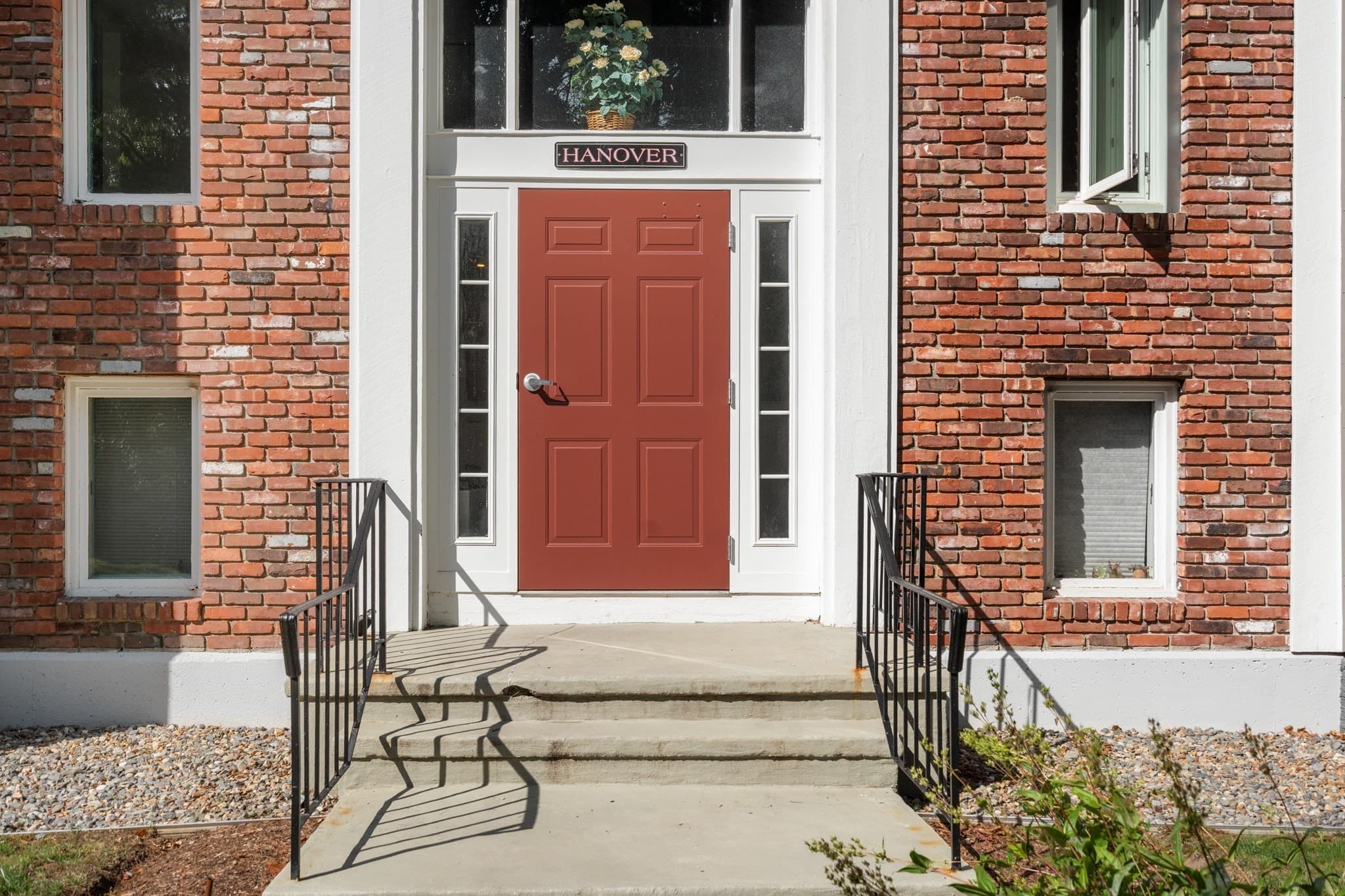 Condominium at 220 Bedford # 5H, Bridgewater MA 02324, Bridgewater, photo 2 of 21