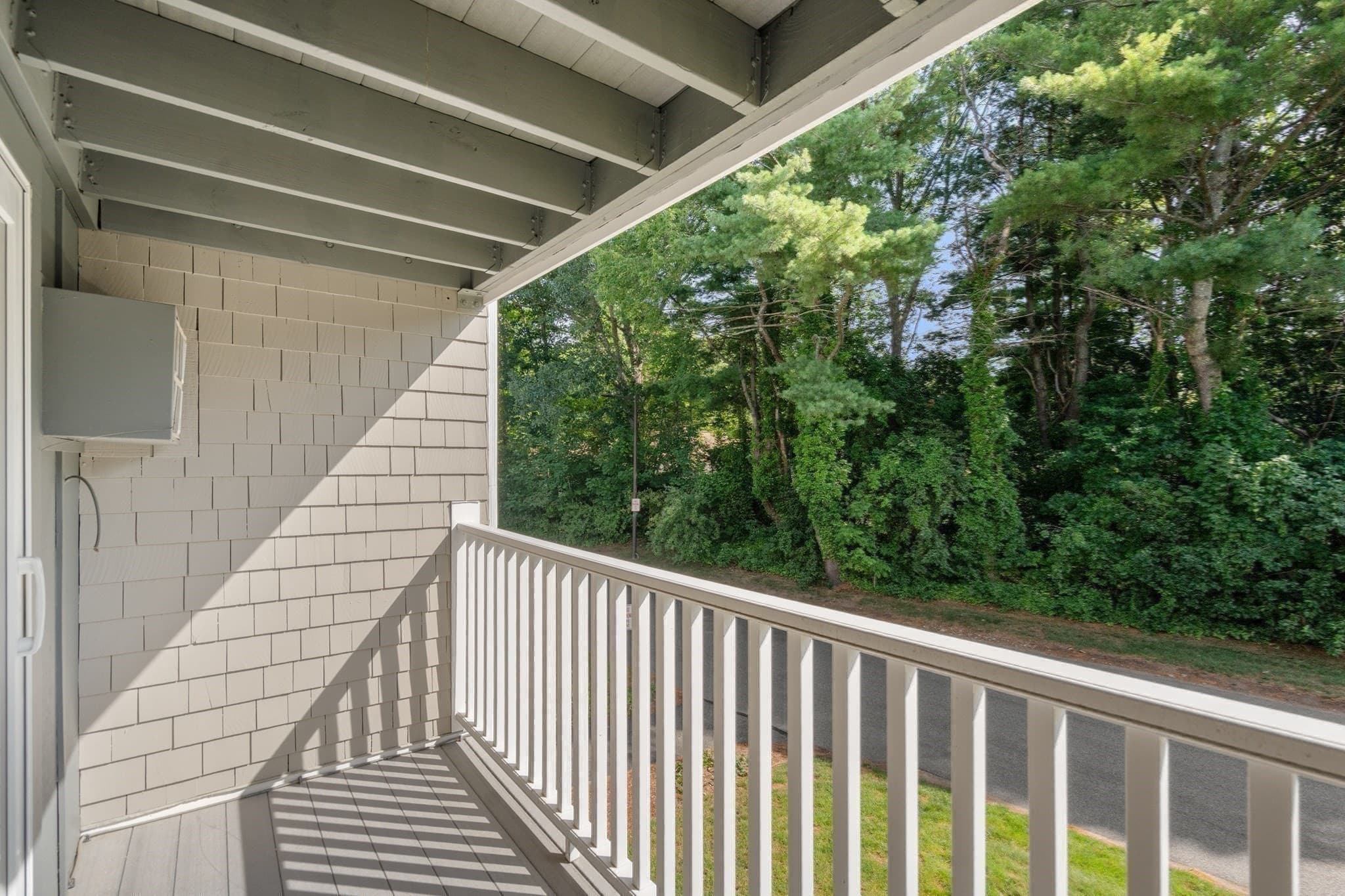 Condominium at 220 Bedford # 5H, Bridgewater MA 02324, Bridgewater, photo 17 of 21
