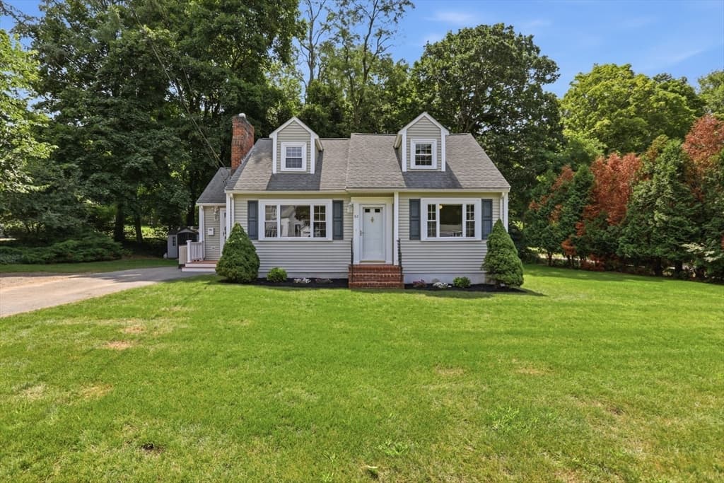 82 Central St., Andover MA 01810 photo 2