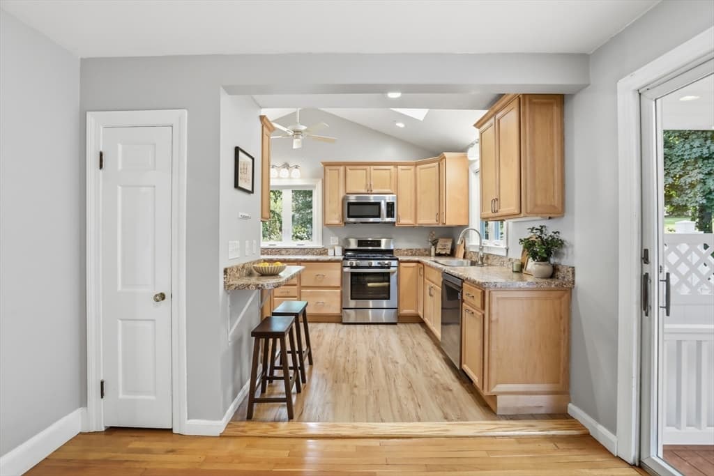 82 Central St., Andover MA 01810 photo 10