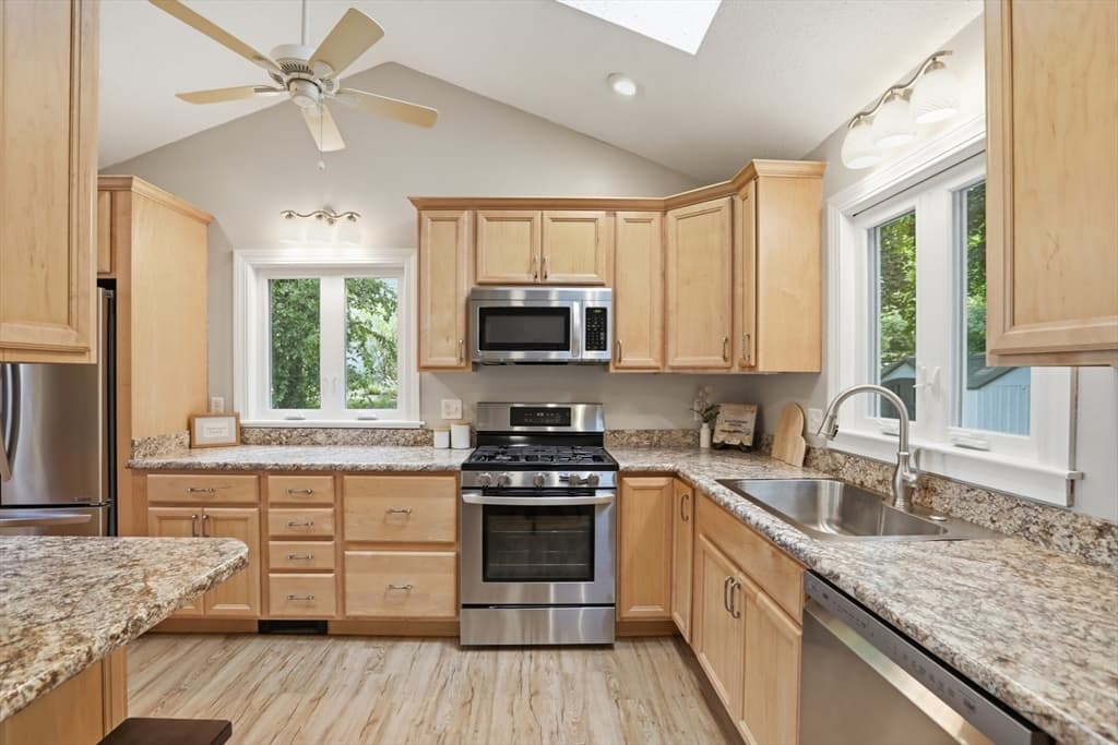 82 Central St., Andover MA 01810 photo 8