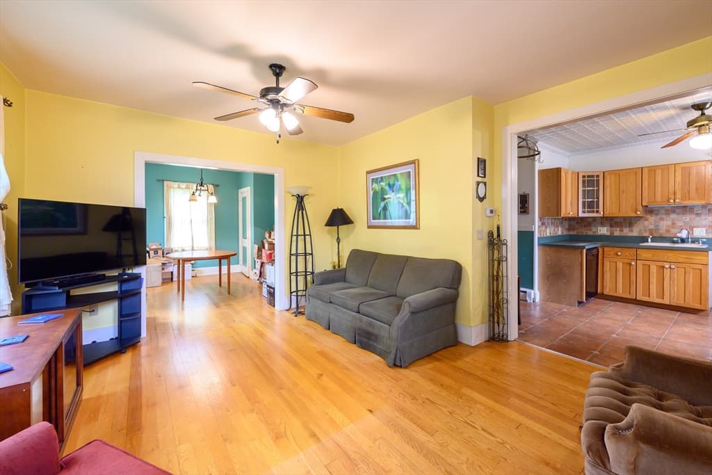 16 Boynton Ave, South Hadley MA 01075 photo 6