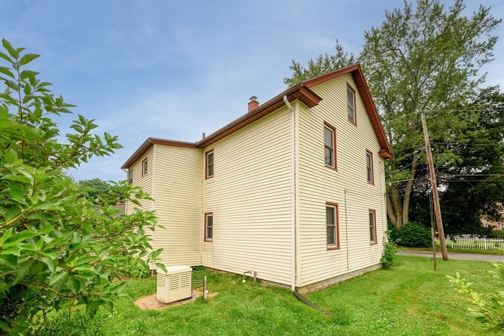 16 Boynton Ave, South Hadley MA 01075 photo 22