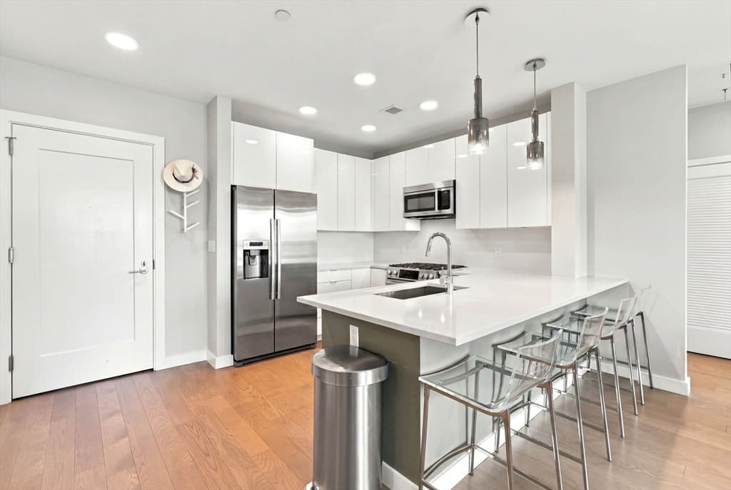 45 Lewis St # 511, Boston MA 02128 photo 22
