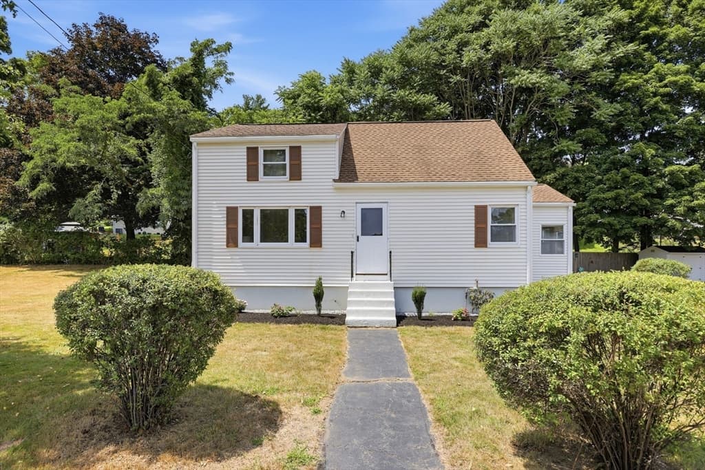 2 Douglas, Lowell MA 01852 photo 2