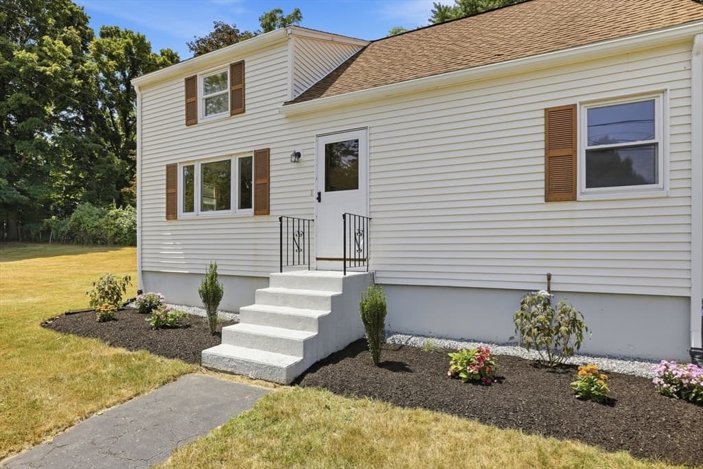 2 Douglas, Lowell MA 01852 photo 3