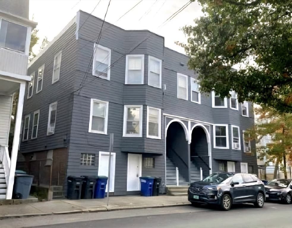 80 Heath Street, Somerville MA 02145 photo 2
