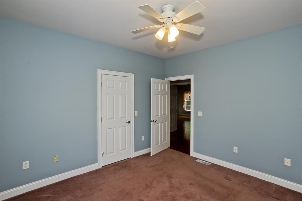 15 Avalon Place, Agawam MA 01030 photo 18