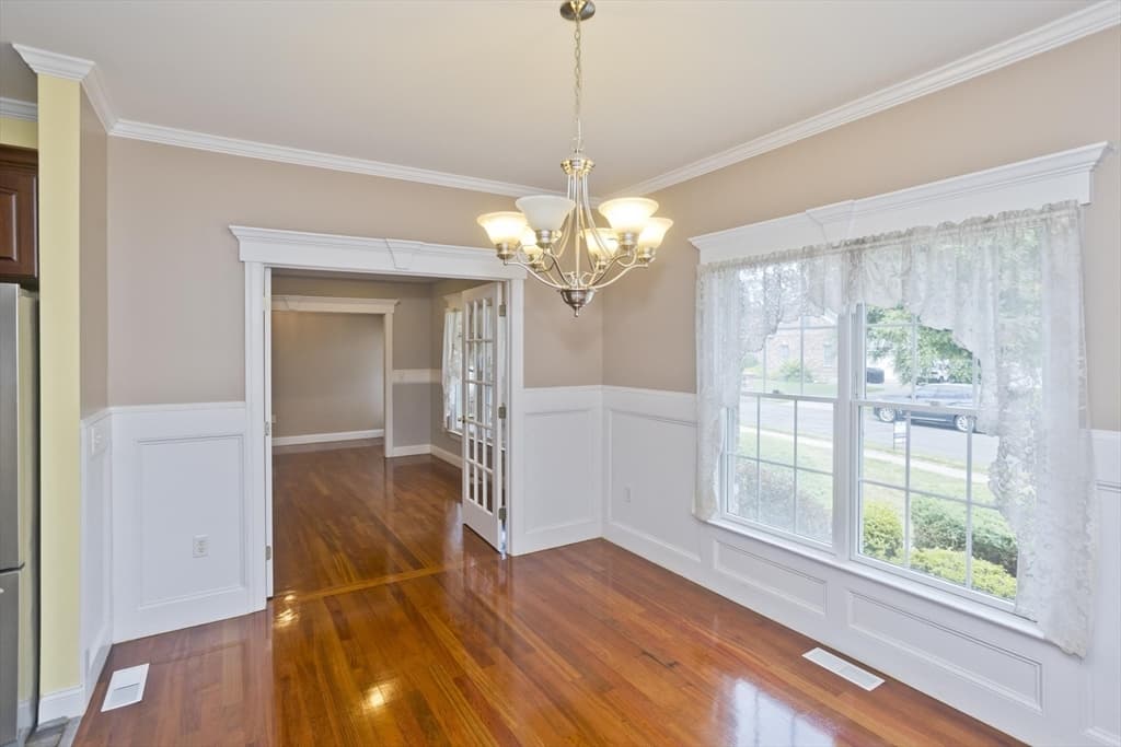 15 Avalon Place, Agawam MA 01030 photo 8