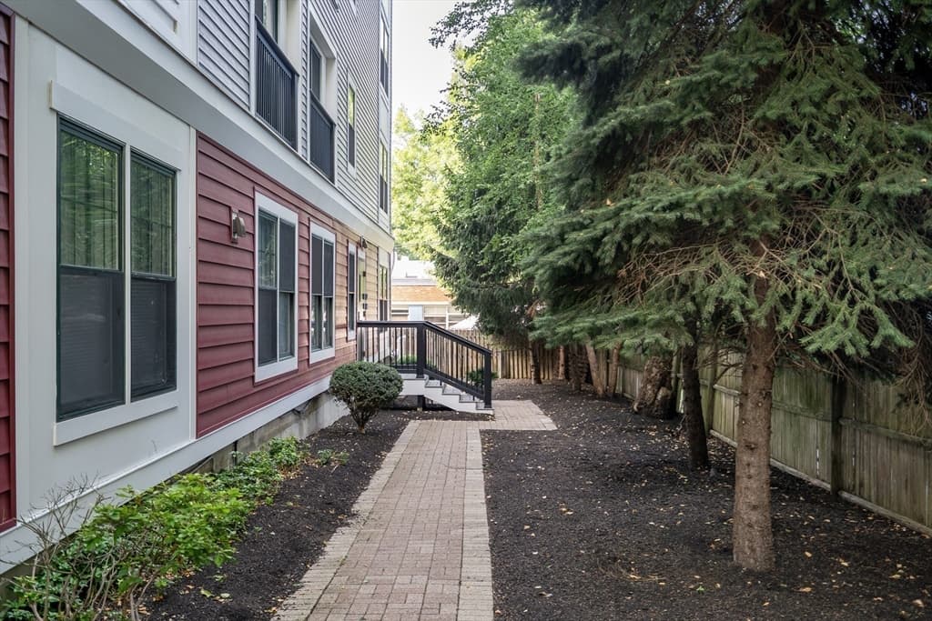 773 Concord Ave # 302, Cambridge MA 02138 photo 19