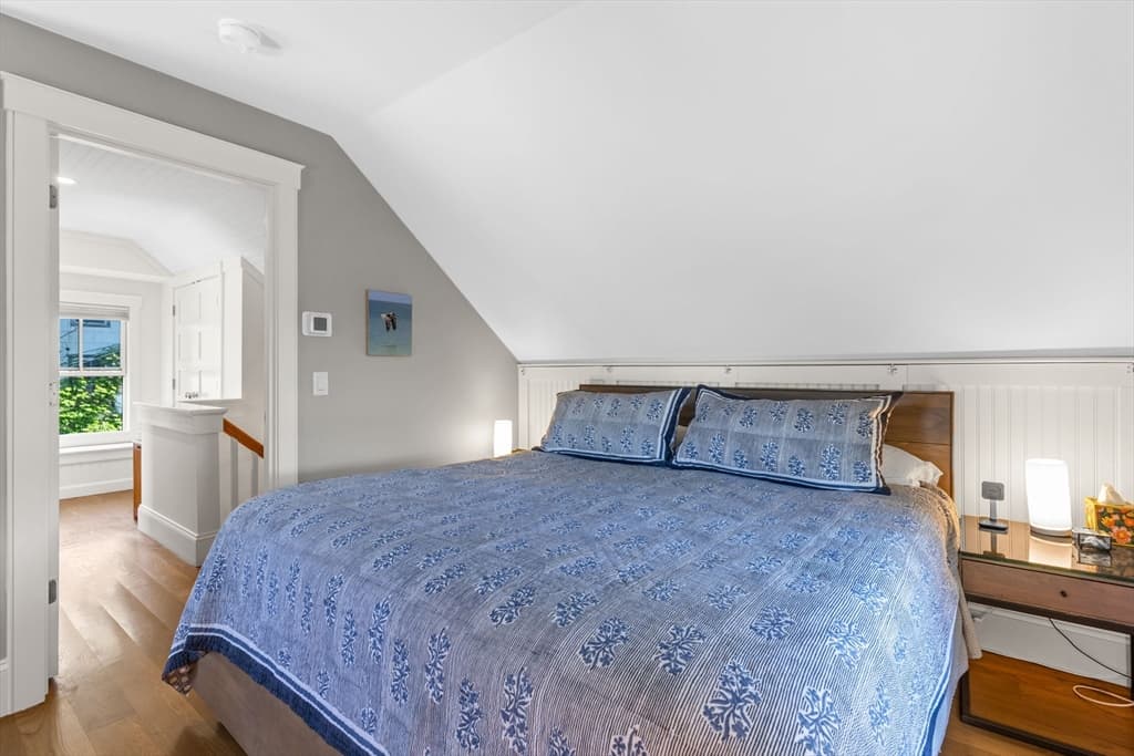 24 Cottage St, Provincetown MA 02657 photo 19