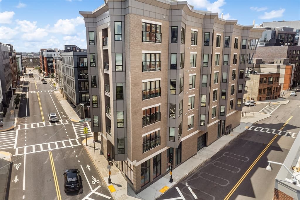 Condominium at 100 A St # 2, Boston MA 02127, photo 41 of 42