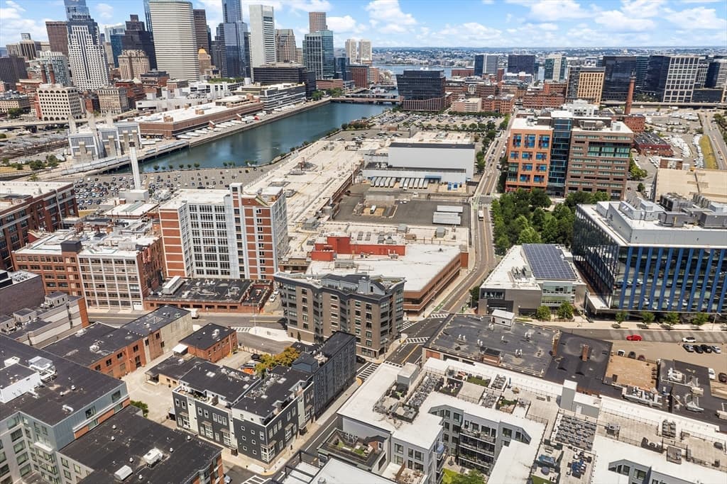 Condominium at 100 A St # 2, Boston MA 02127, photo 40 of 42