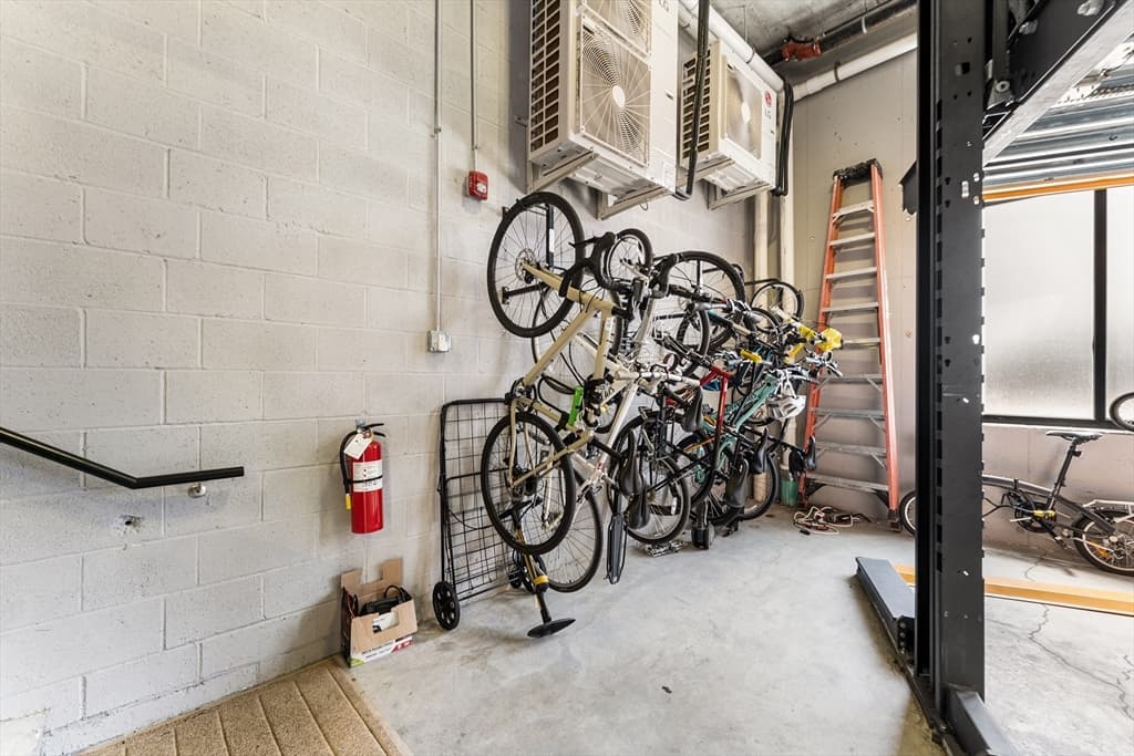 Condominium at 100 A St # 2, Boston MA 02127, photo 35 of 42