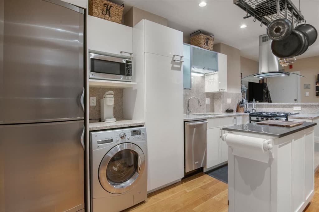 27 Clark Street # 6, Boston MA 02109 photo 7