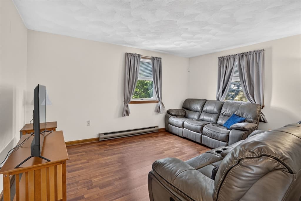 30 Brownville Ave, Lynn MA 01902 photo 22