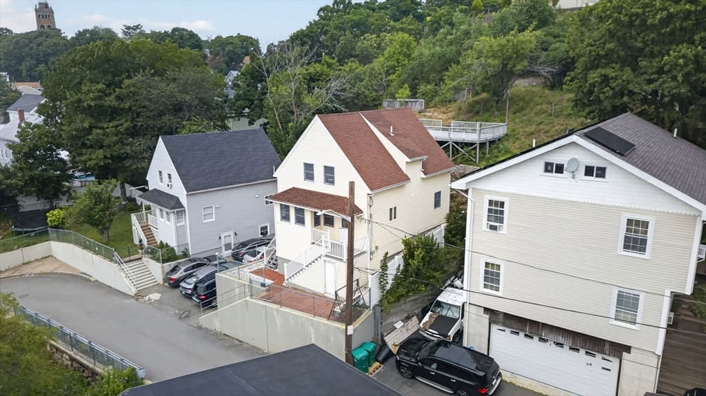 30 Brownville Ave, Lynn MA 01902 photo 3