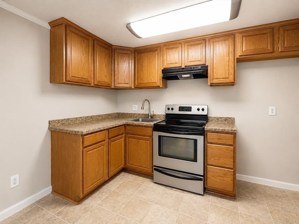11 Auna Dr # 6, Brockton MA 02301 photo 2