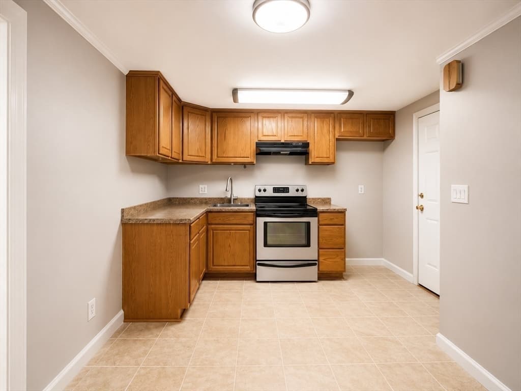 11 Auna Dr # 6, Brockton MA 02301 photo 3