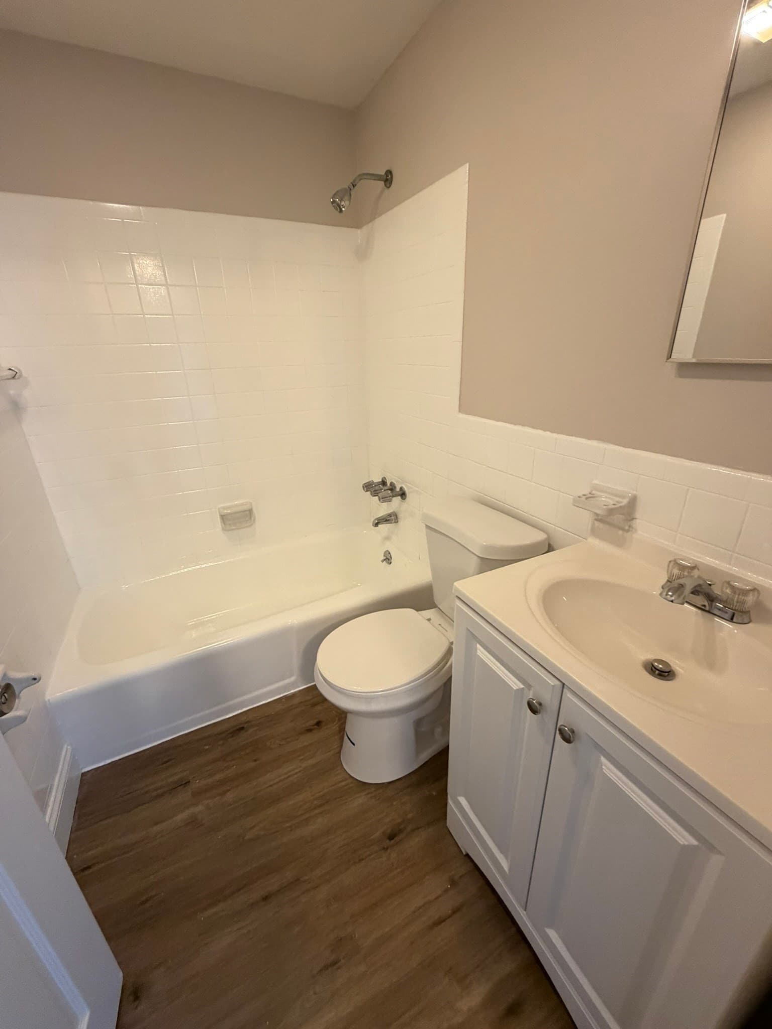 5-9 Family at 90 Ridgewood Lane, Gardner MA 01440, photo 12 of 12