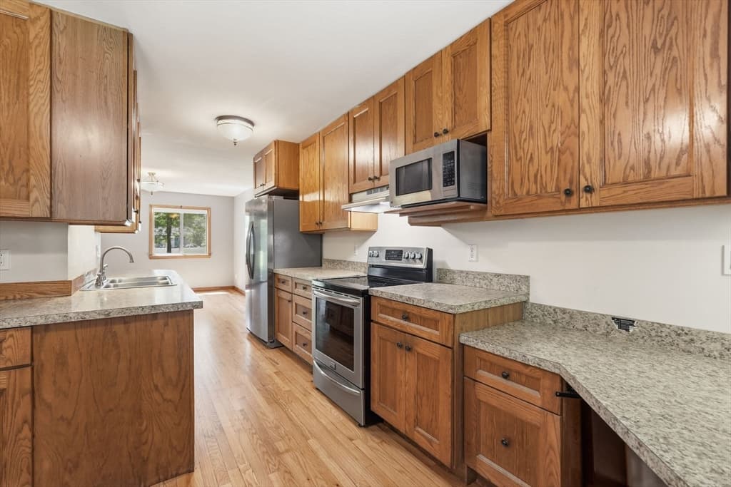 170 E Hadley Rd # 96, Amherst MA 01002 photo 6