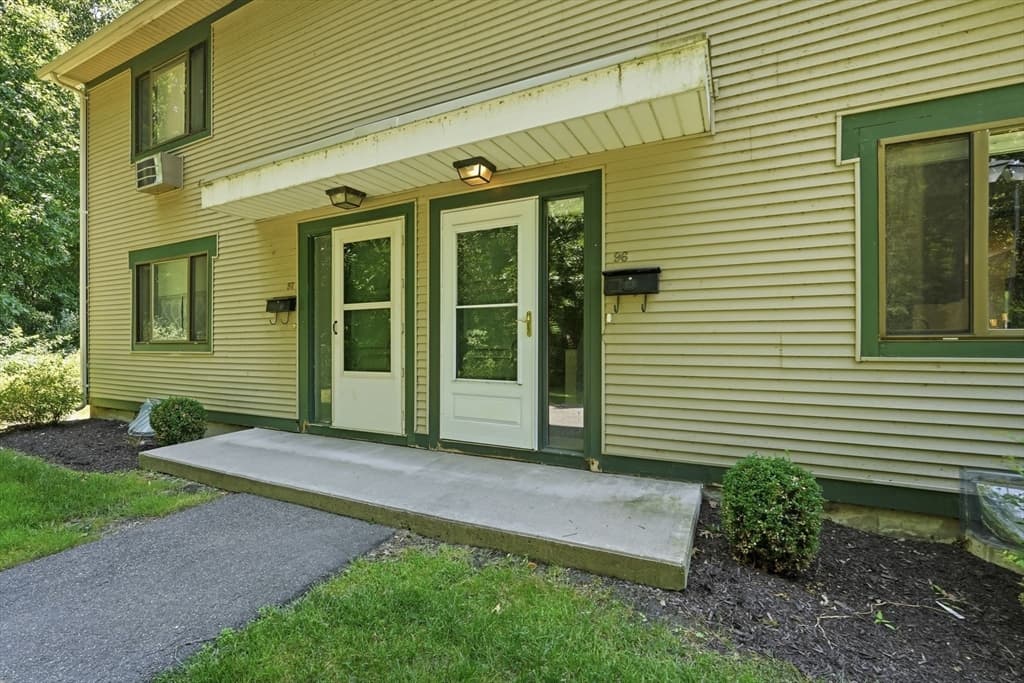 170 E Hadley Rd # 96, Amherst MA 01002