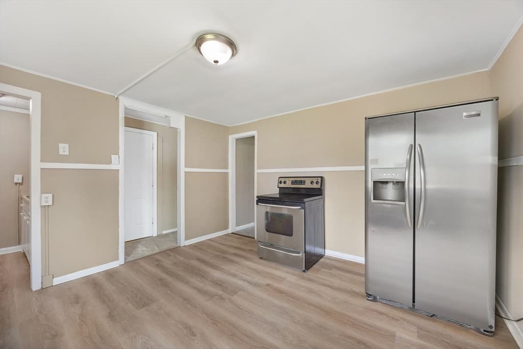 64-66 Front St, Chicopee MA 01013 photo 16