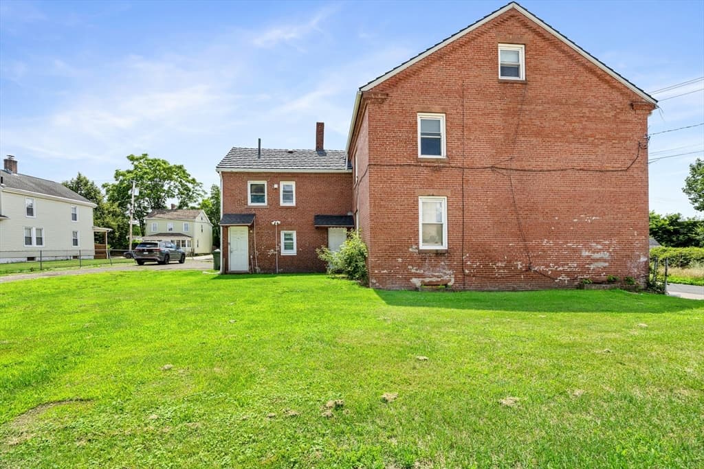 64-66 Front St, Chicopee MA 01013 photo 21