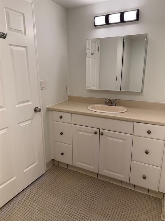 96 Old Colony Ave # 355, Taunton MA 02718 photo 17