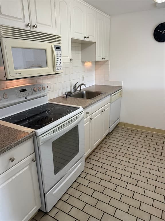 96 Old Colony Ave # 355, Taunton MA 02718 photo 3