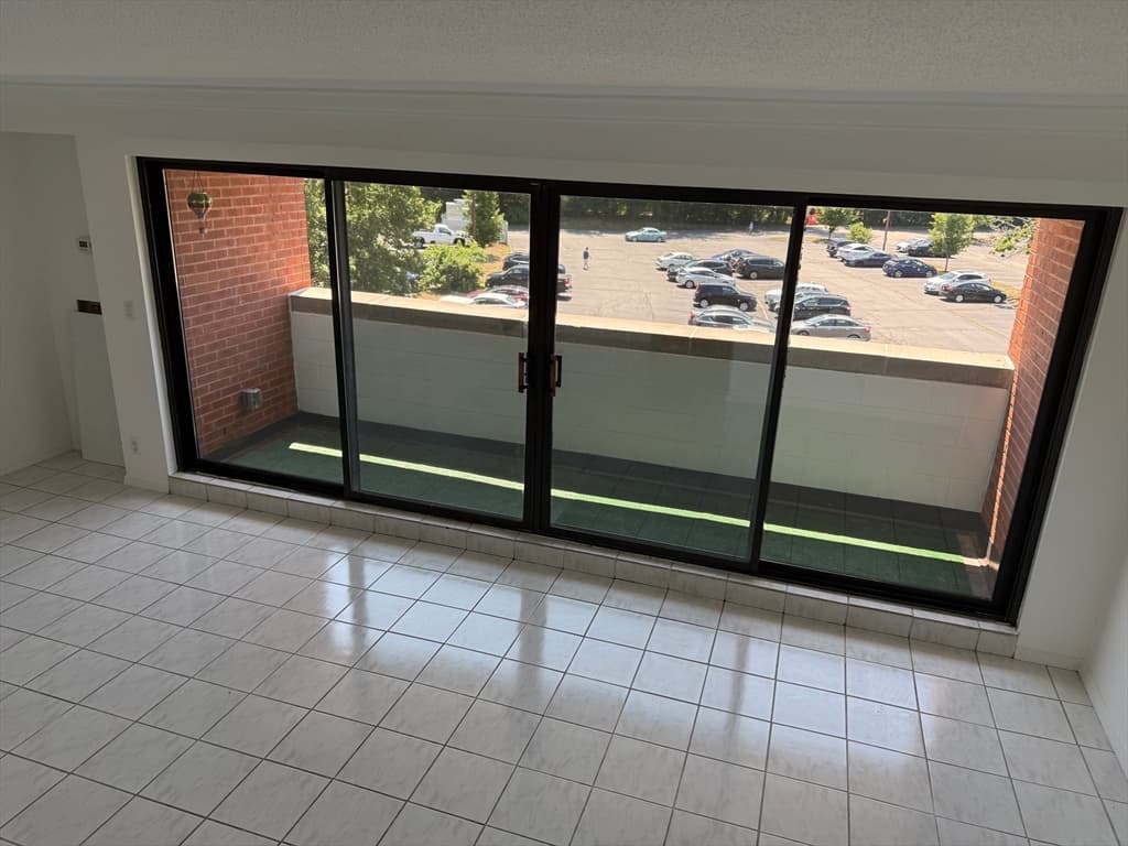 96 Old Colony Ave # 355, Taunton MA 02718 photo 5