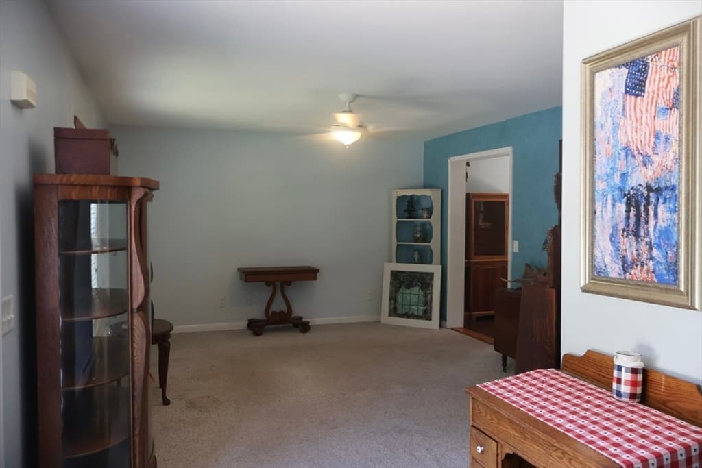 58 Brian Cir, Northbridge MA 01534 photo 6