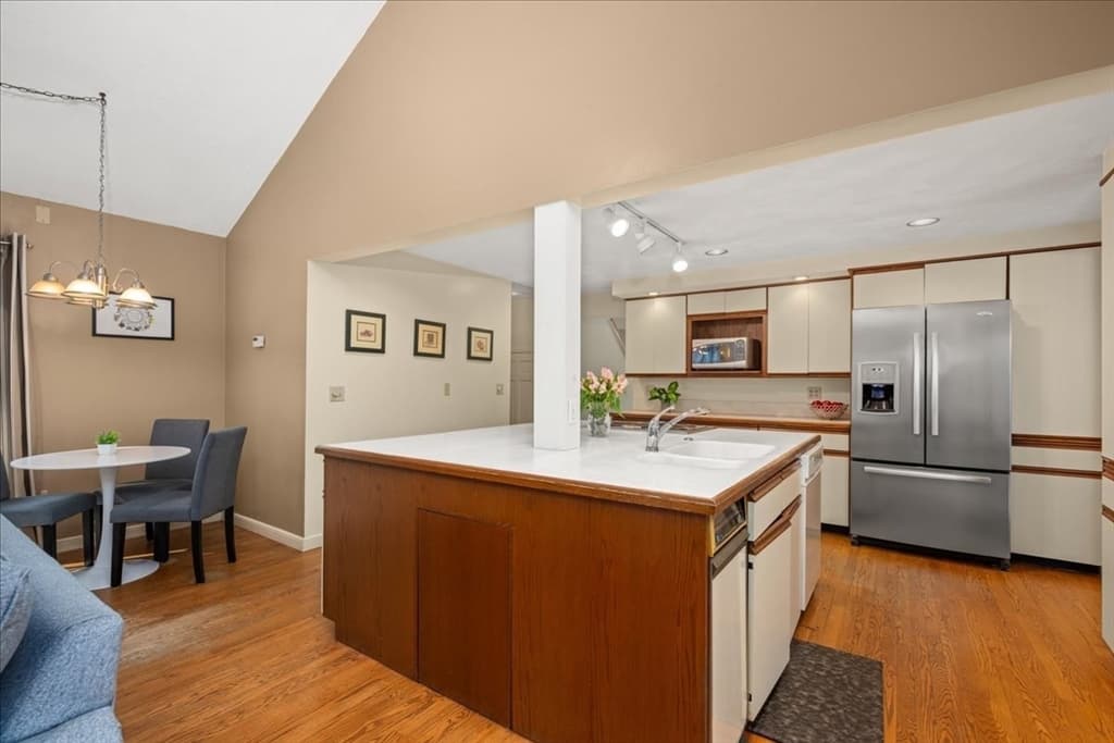 11 Hickory Rd, Southborough MA 01772 photo 14