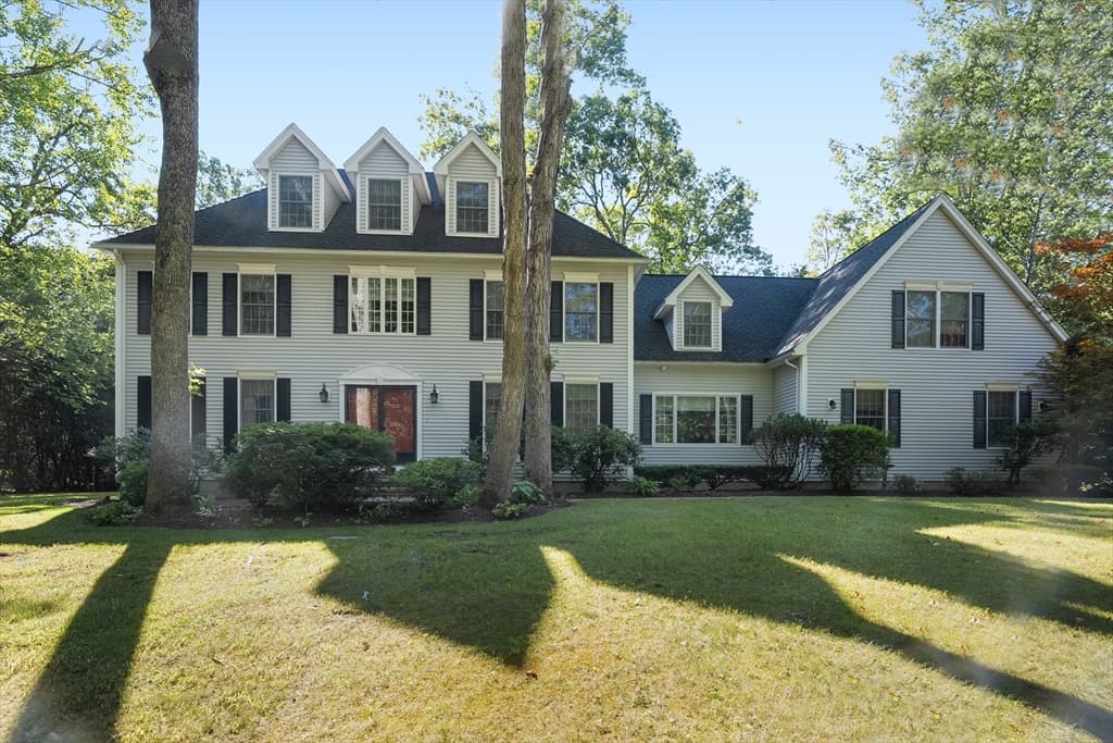 117 Castle Hill Rd, Windham NH 03087
