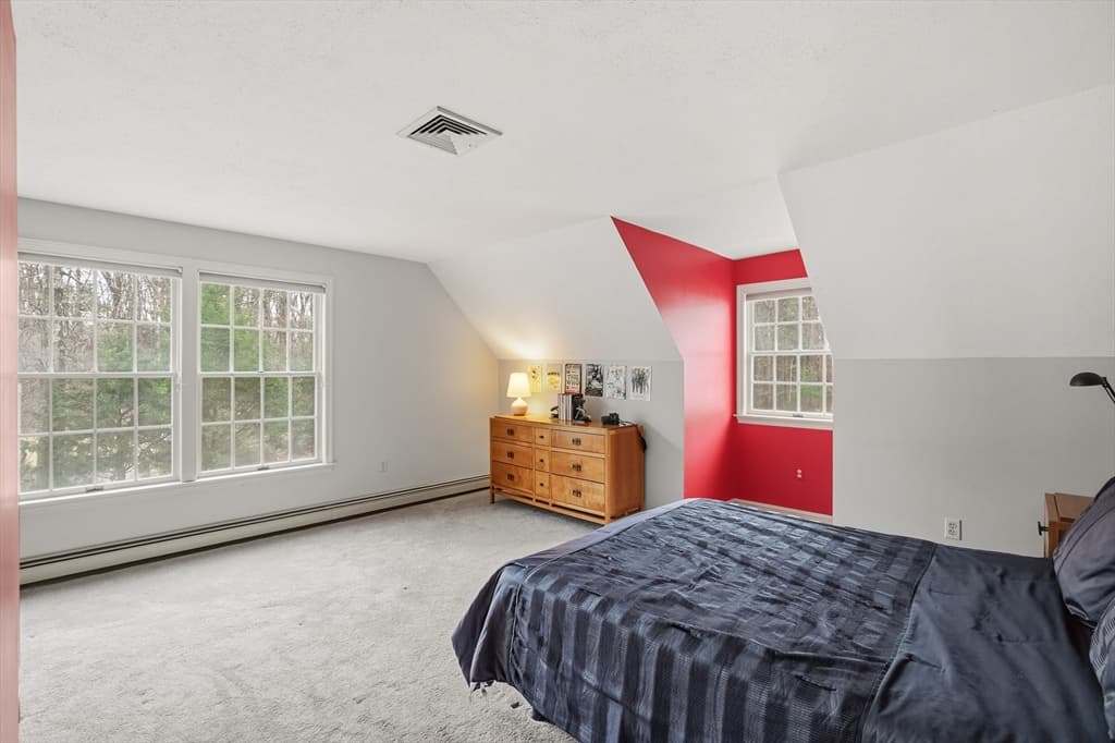 Single Family Residence at 117 Castle Hill Rd, Windham NH 03087, Windham, photo 25 of 36