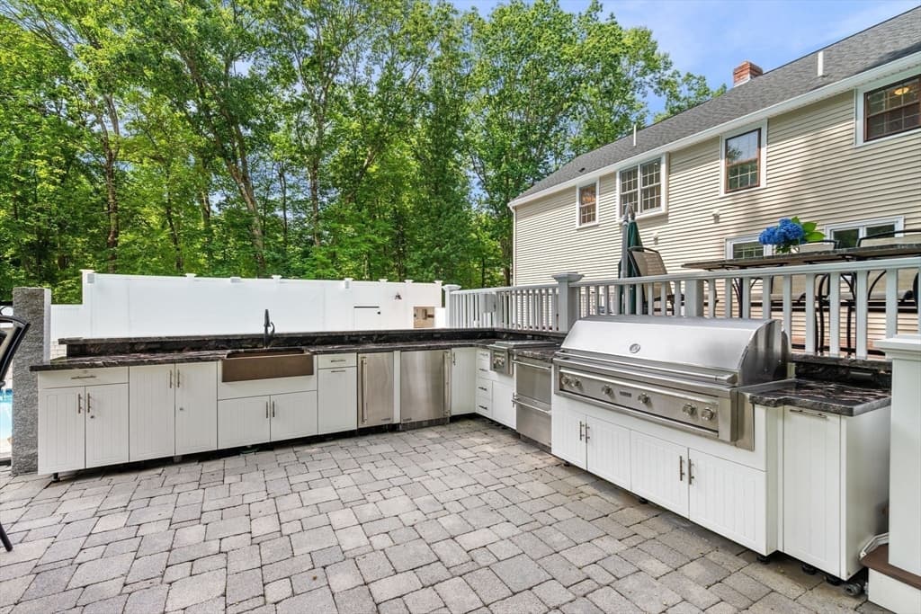 25 Turtle Lane, North Andover MA 01845 photo 2