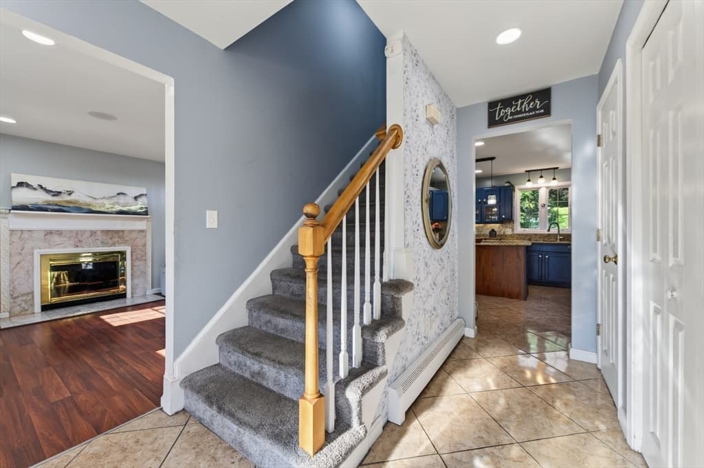 36 Shirley Rd, Shrewsbury MA 01545 photo 4