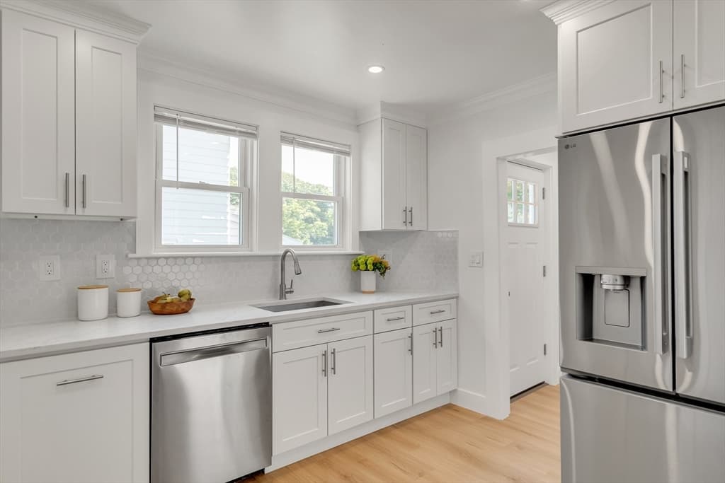 10 Parker Ave, Newton MA 02459 photo 8