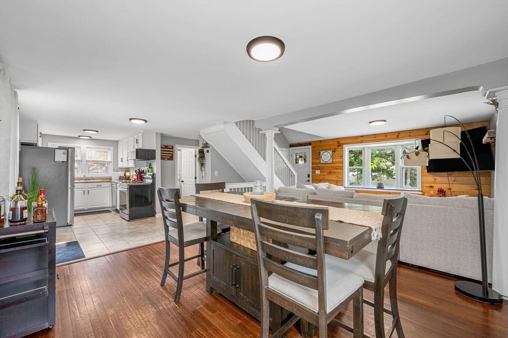103 Fox Ave, Dracut MA 01826 photo 9