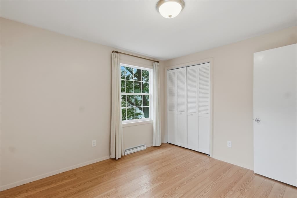 334 Rogers St, Lowell MA 01852 photo 25