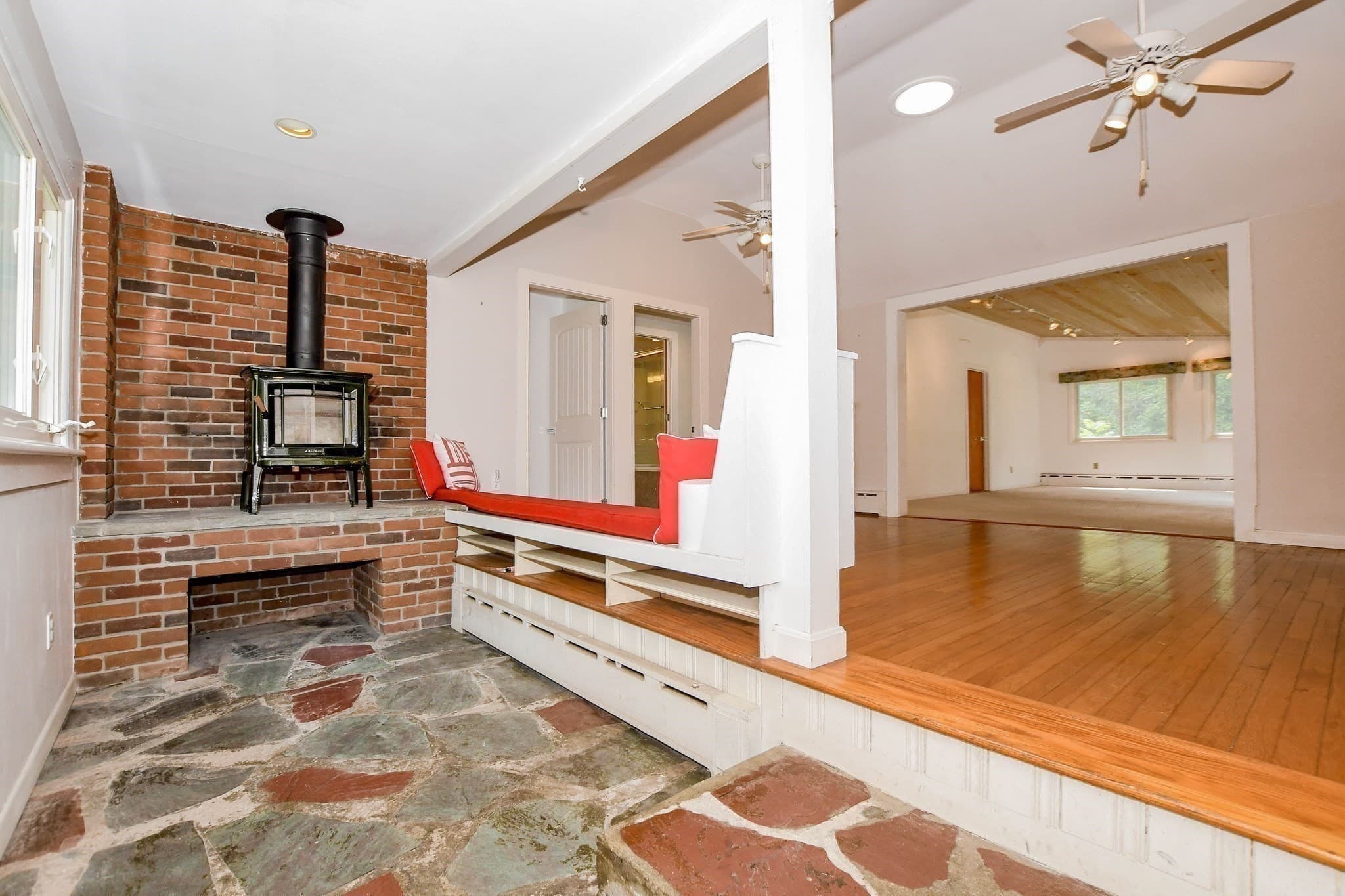 Single Family Residence at 14 Crapo Street, Marion MA 02738, Marion, photo 5 of 39