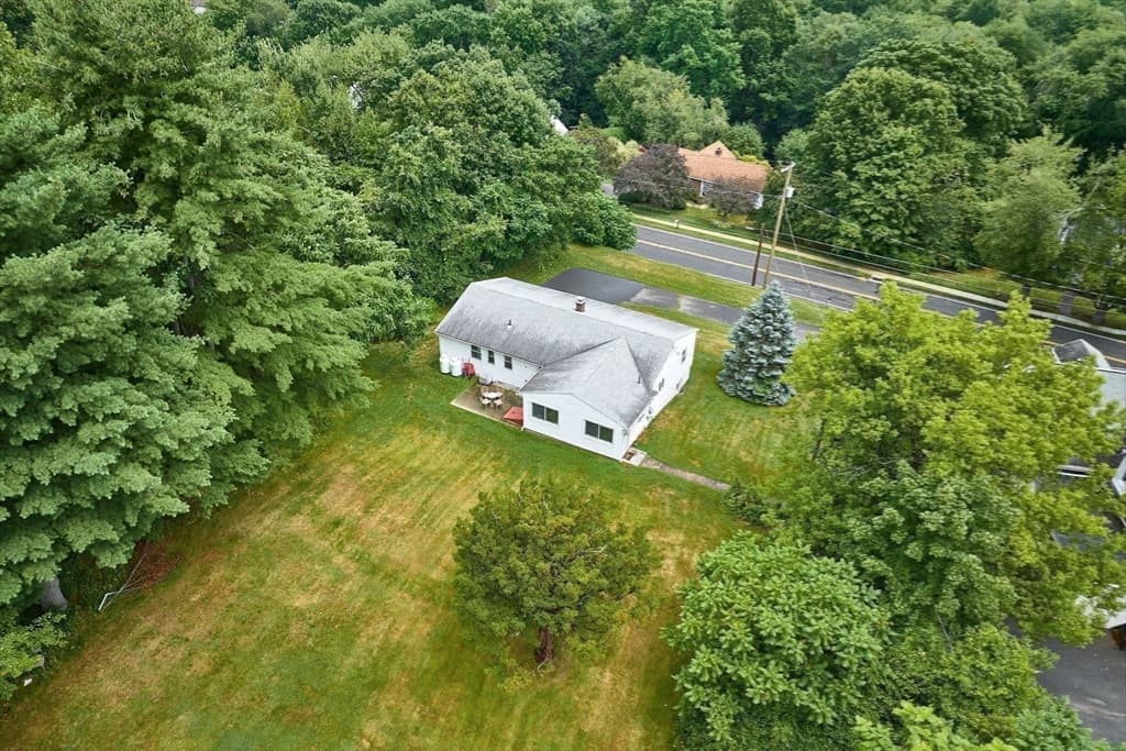 194 Pleasant St, East Longmeadow MA 01028 photo 23