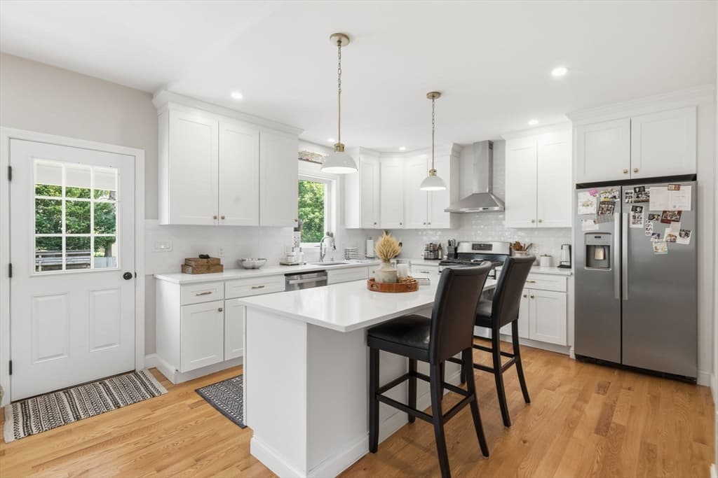 9 Walnut Ave # 9, Andover MA 01810 photo 6