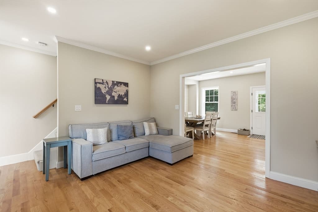 9 Walnut Ave # 9, Andover MA 01810 photo 13