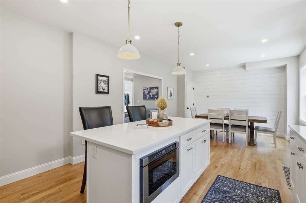 9 Walnut Ave # 9, Andover MA 01810 photo 8