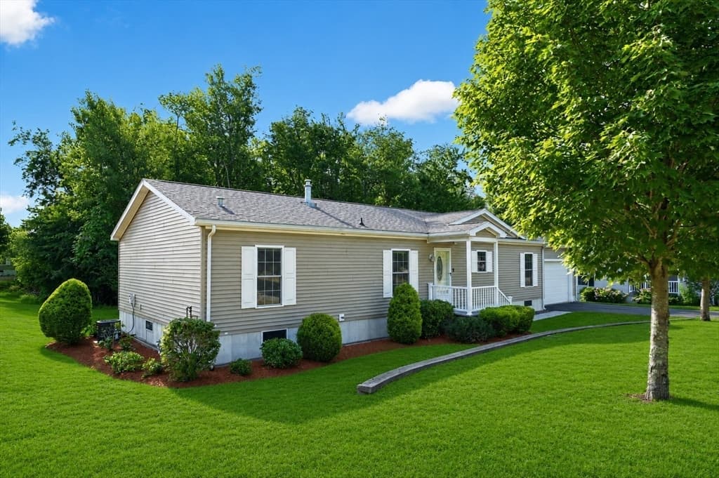 2 Leslie Court, Rockland MA 02370 photo 32