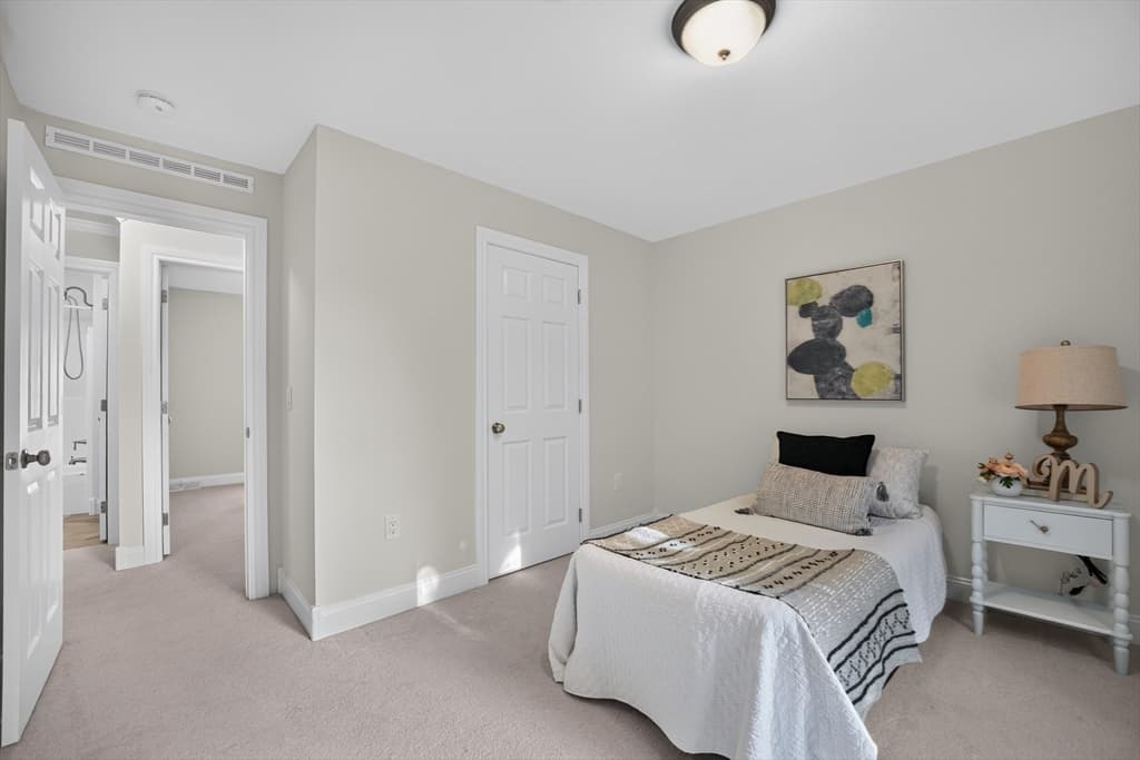 2 Leslie Court, Rockland MA 02370 photo 10