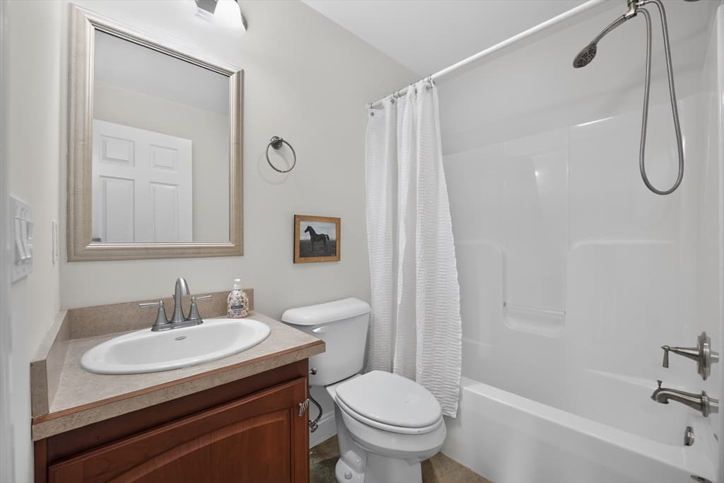 2 Leslie Court, Rockland MA 02370 photo 14