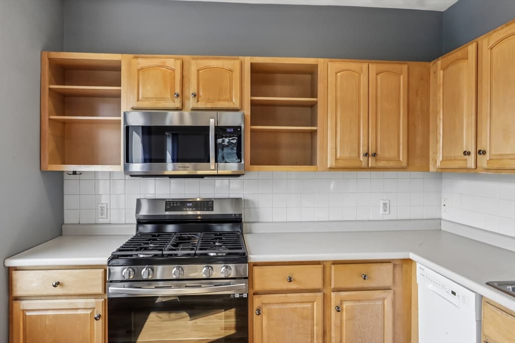 550 Main # 5, Malden MA 02148 photo 11